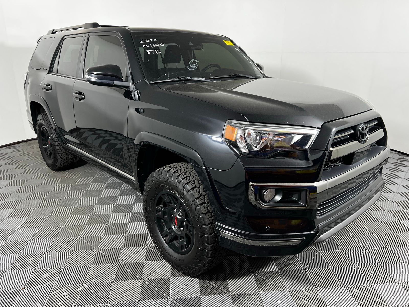 Thumbnail: 2020 Toyota 4Runner - 3