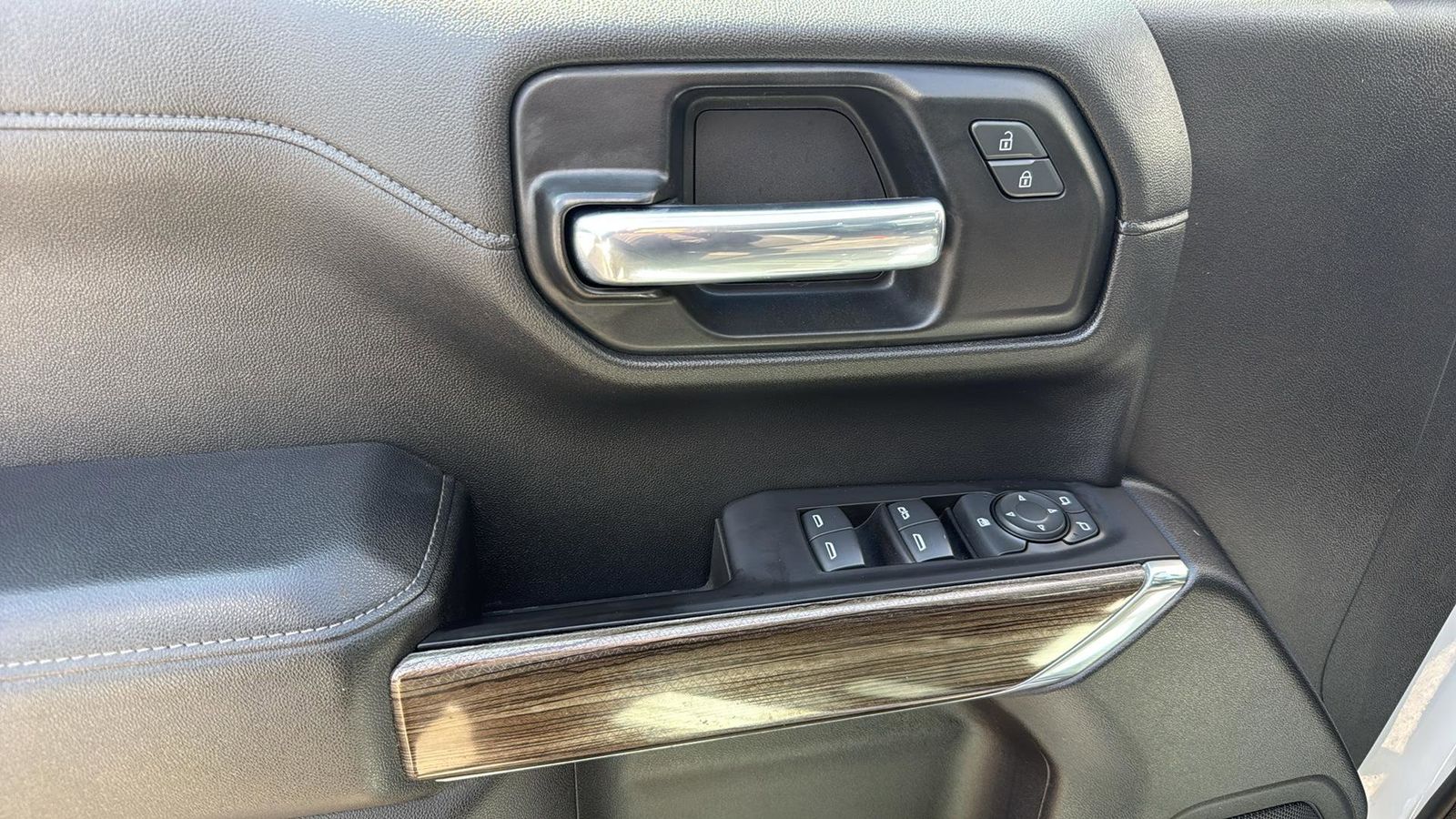 Used Car 2020 Chevrolet Silverado 1500  Rst For Sale Under $30,000 In Austin, Texas