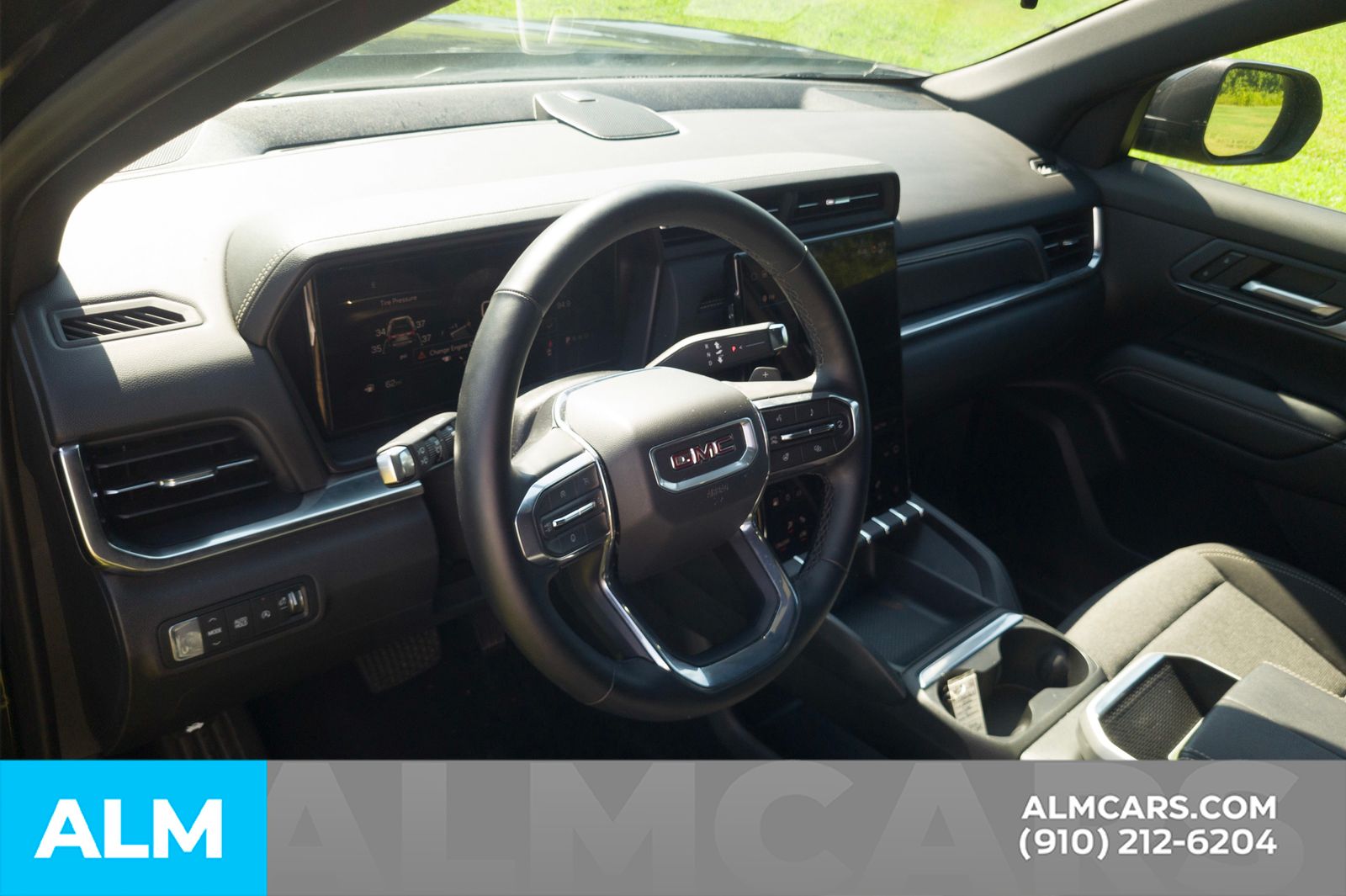 Used 2026 Ebony Twilight Metallic GMC Elevation image 6