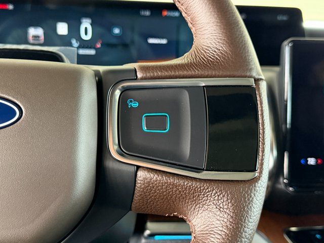 New 2027 Agate Black Metallic Ford King Ranch image 37