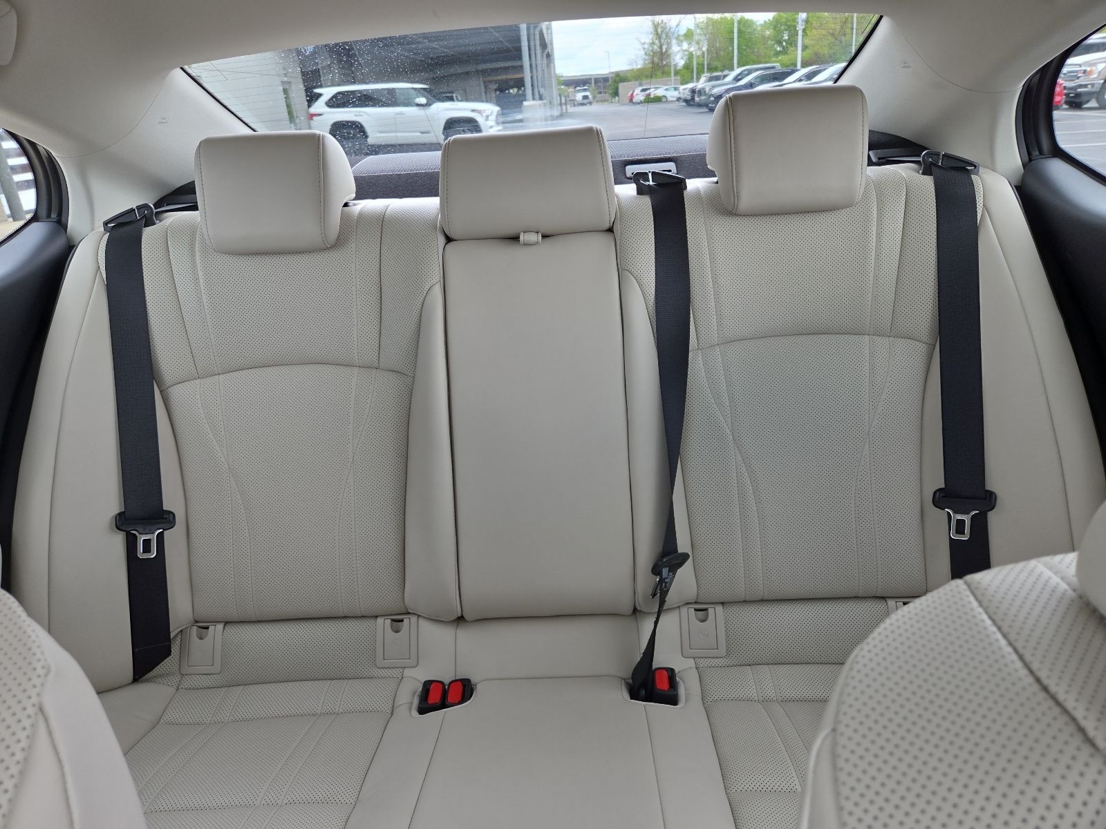 used 2025 Lexus ES car, priced at $47,950