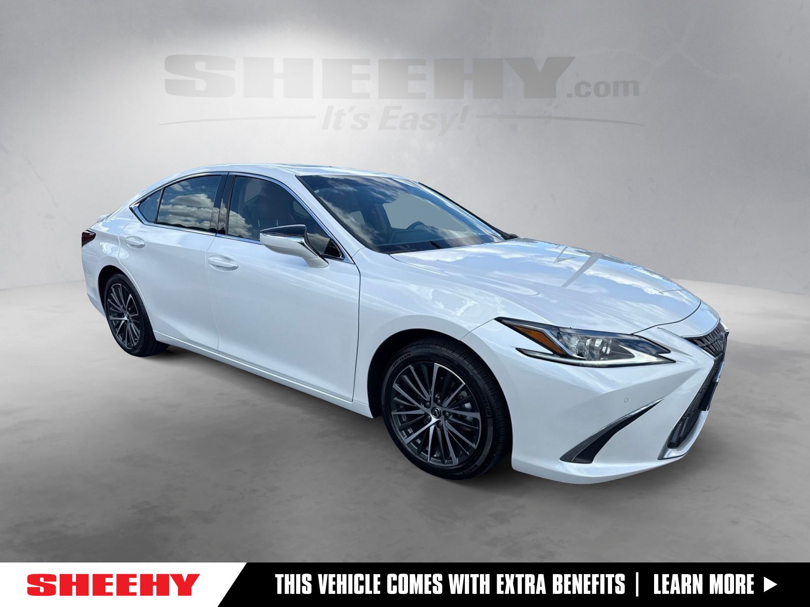  2025 Lexus ES Hybrid 300h FWD   