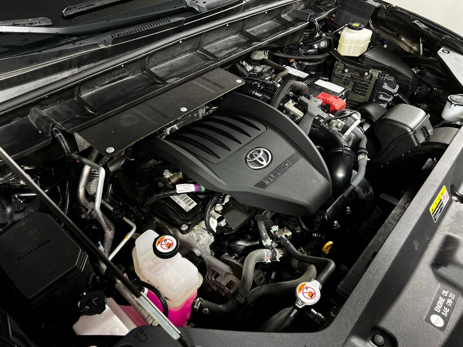 Thumbnail: 2023 Toyota Highlander - 10