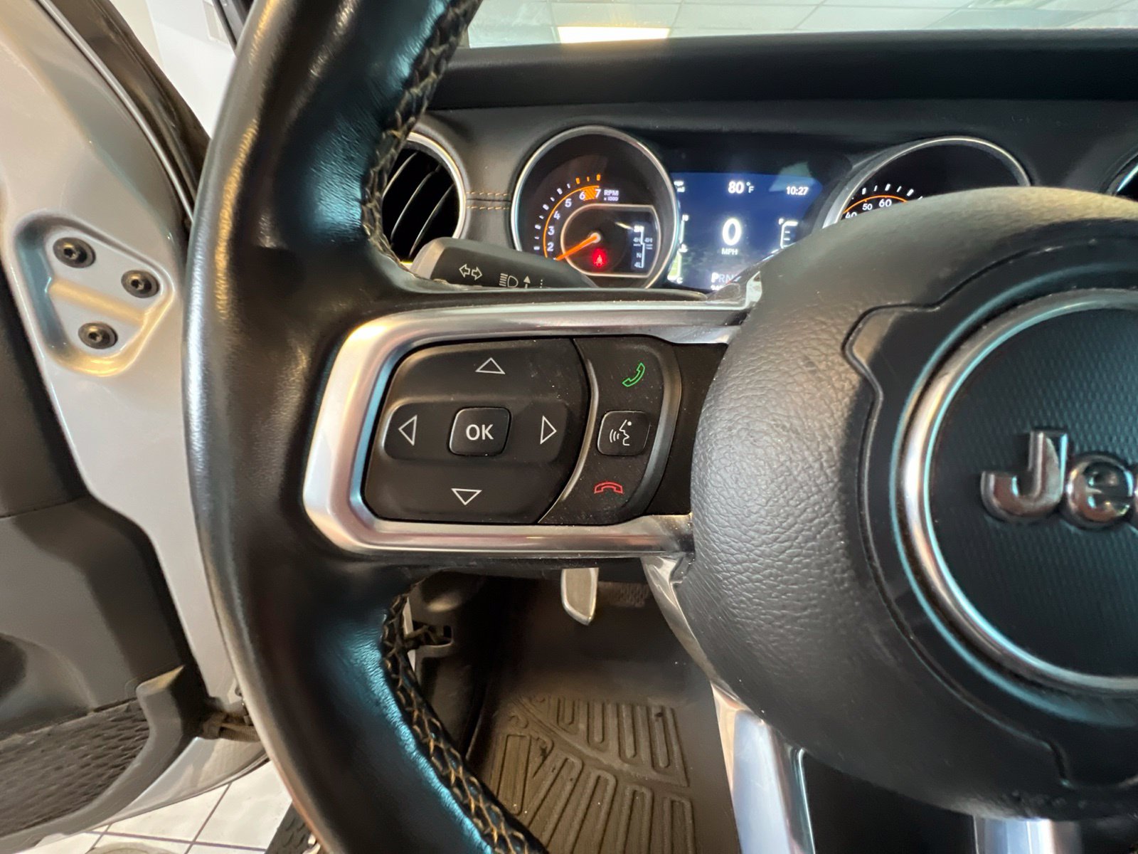 Used 2020 Billet Silver Metallic Jeep Unlimited Sahara High Altitude image 22