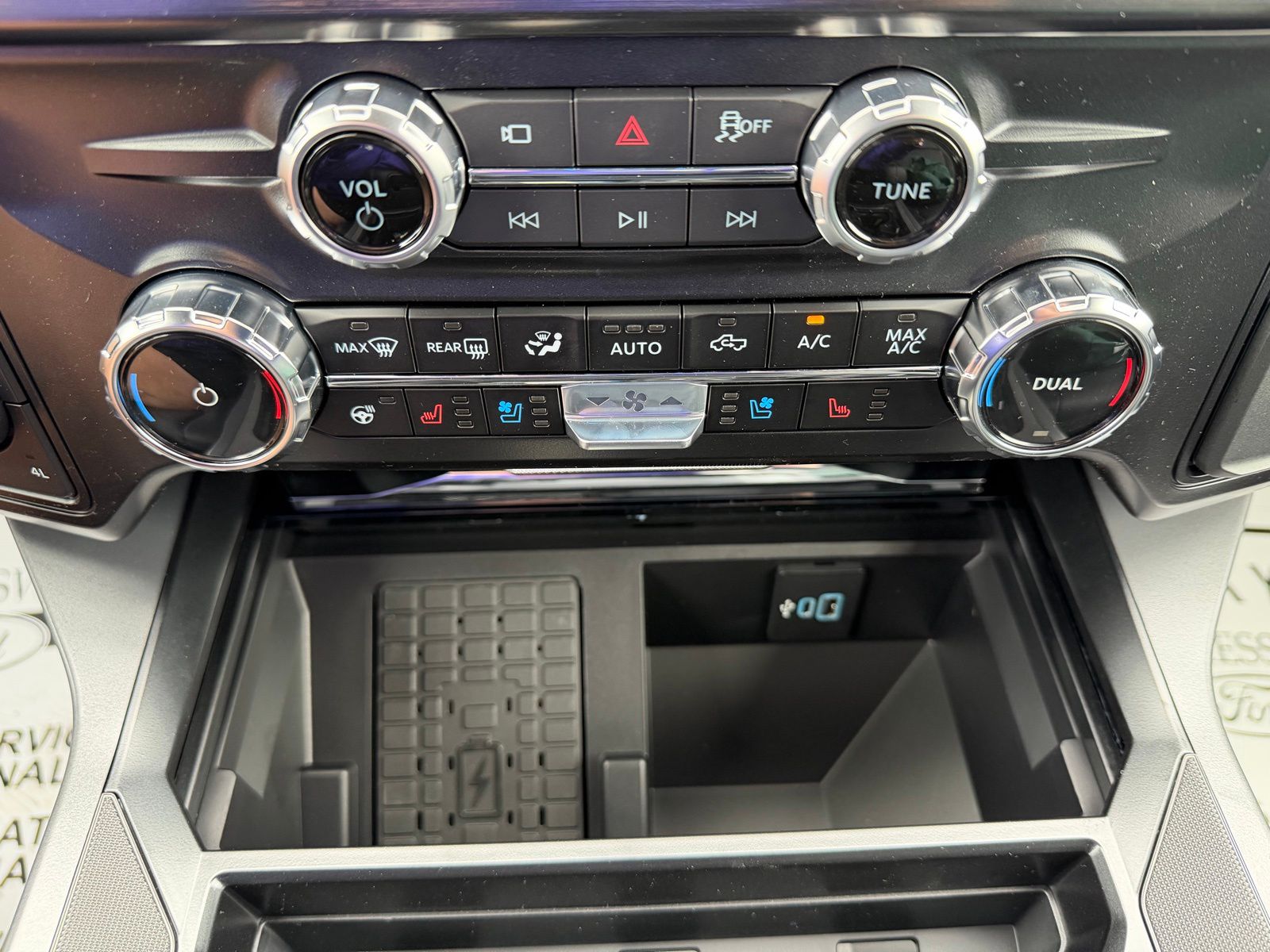 2026 Ford F-250SD image 21