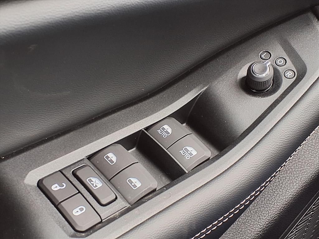 2025 Jeep Grand Cherokee Altitude X - 11