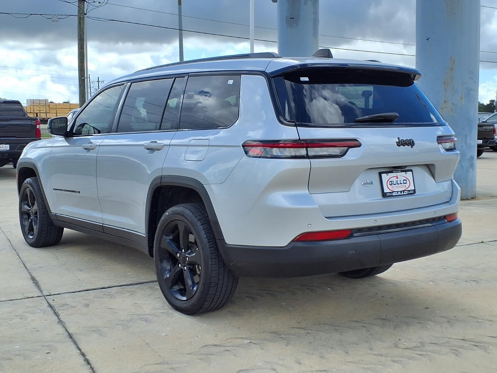 2023 Jeep Grand Cherokee L Altitude - 1