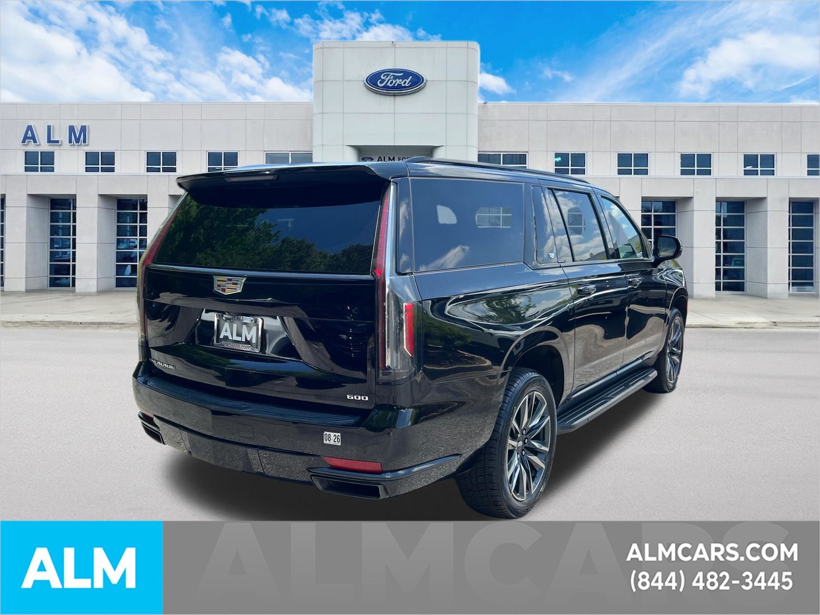 Used 2022 Black Cadillac Sport image 5