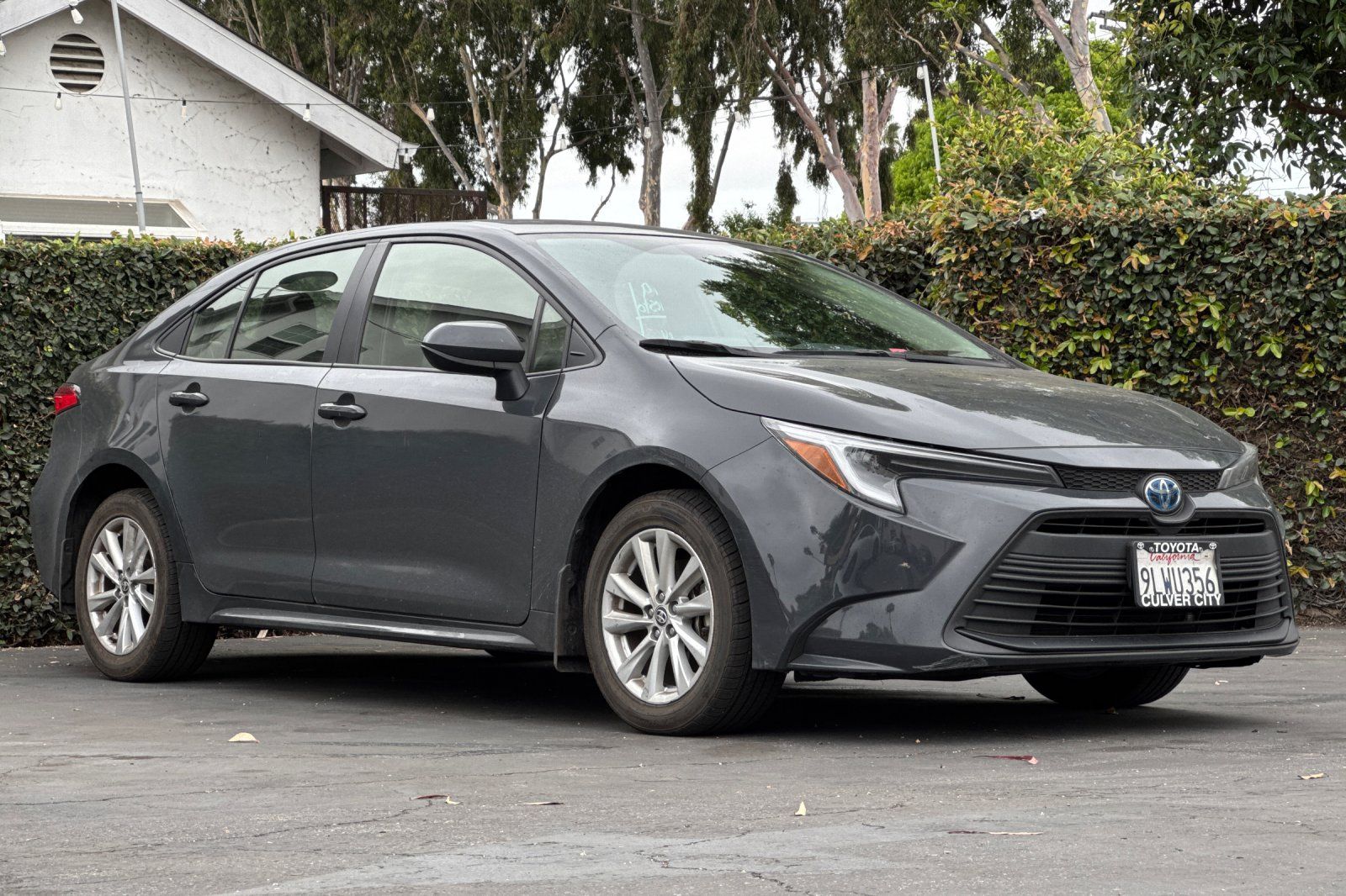 2024 Toyota Corolla LE Hybrid CVT's photo