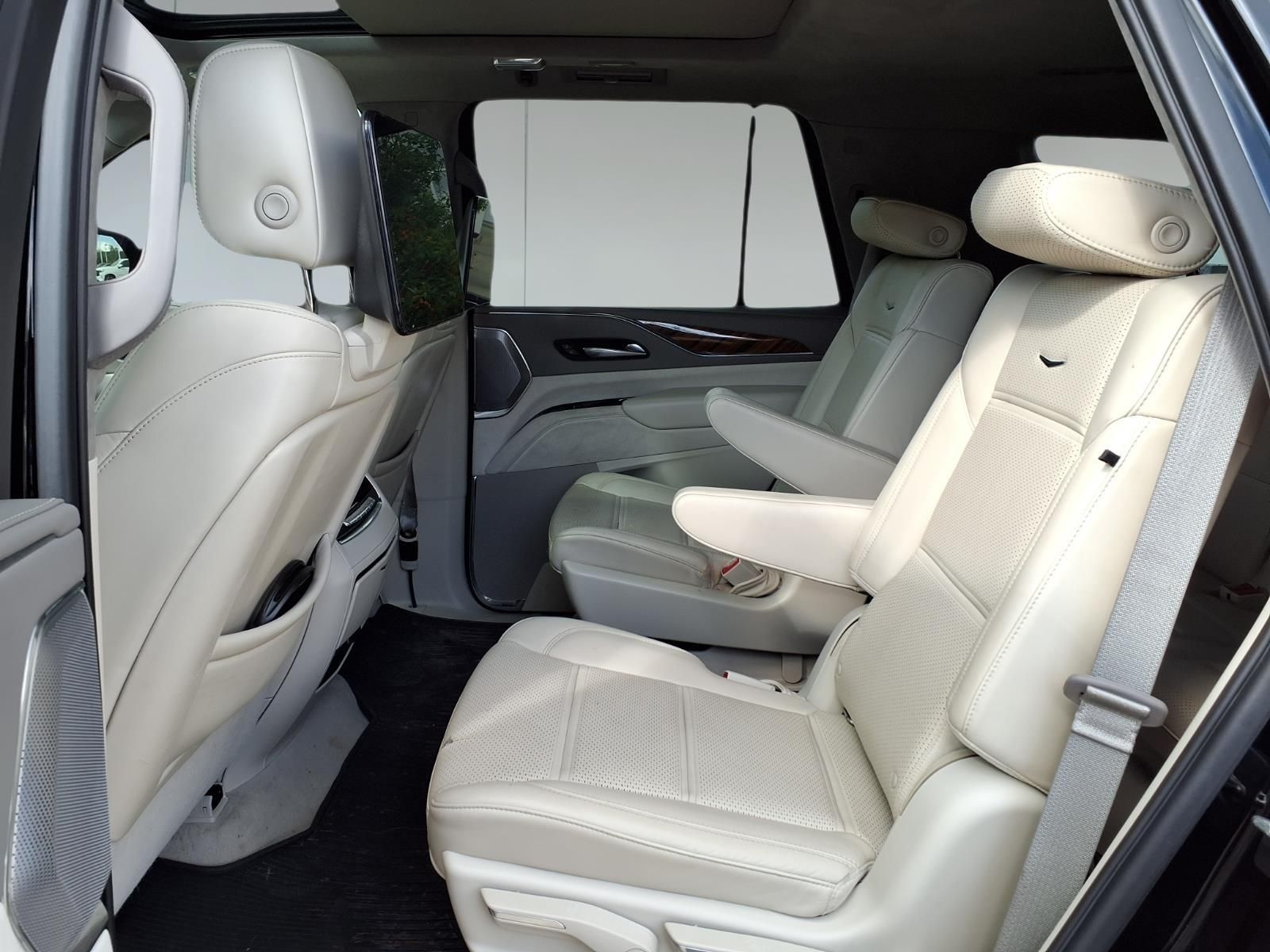 2022 Cadillac Escalade Sport Platinum Black at Bayway Cadillac of The Woodlands