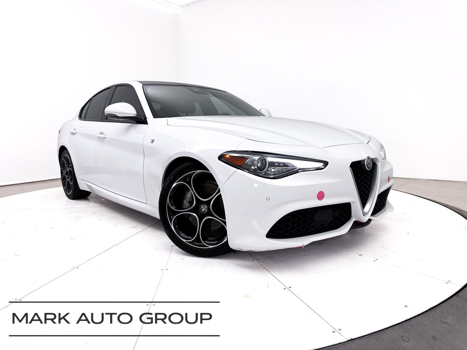 2022 Alfa Romeo Giulia Ti