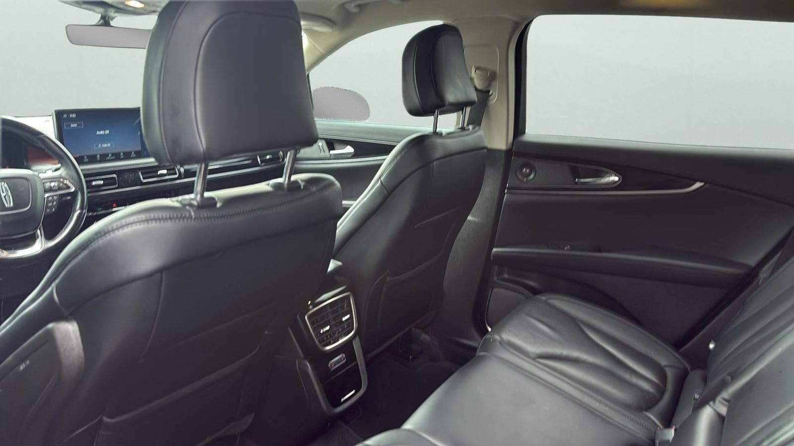 Used Car 2022 Lincoln Nautilus  Reserve For Sale Under $40,000 In Austin, Texas