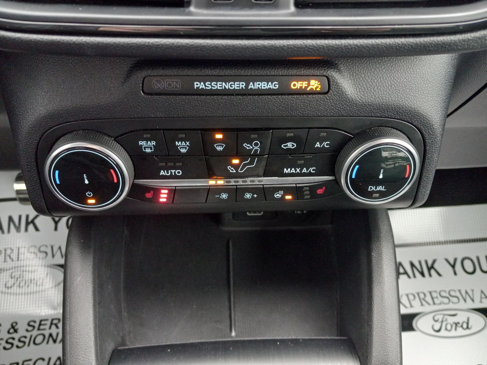 2024 Ford Escape image 23