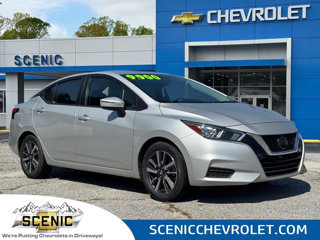 Brilliant Silver Metallic 2021 Nissan Versa Sedan Front-Wheel Drive Continuously Variable Transmission
