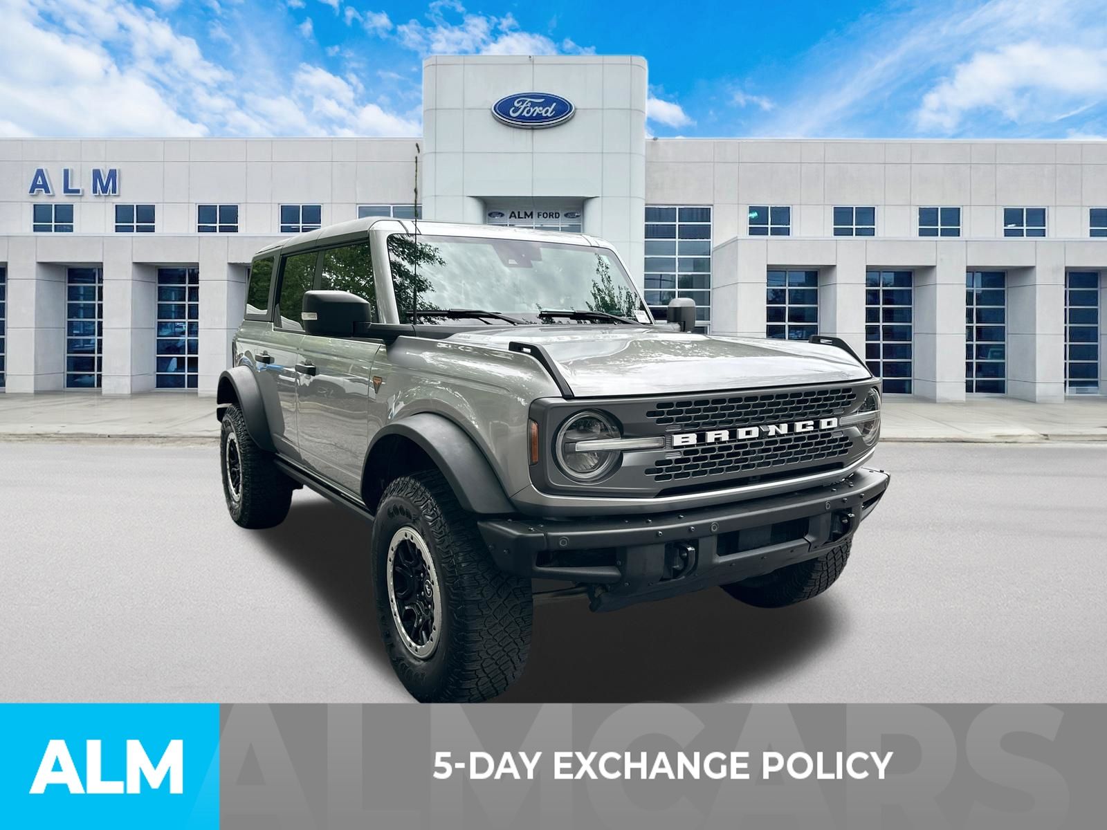 Used 2021 Silver Ford Badlands image 3