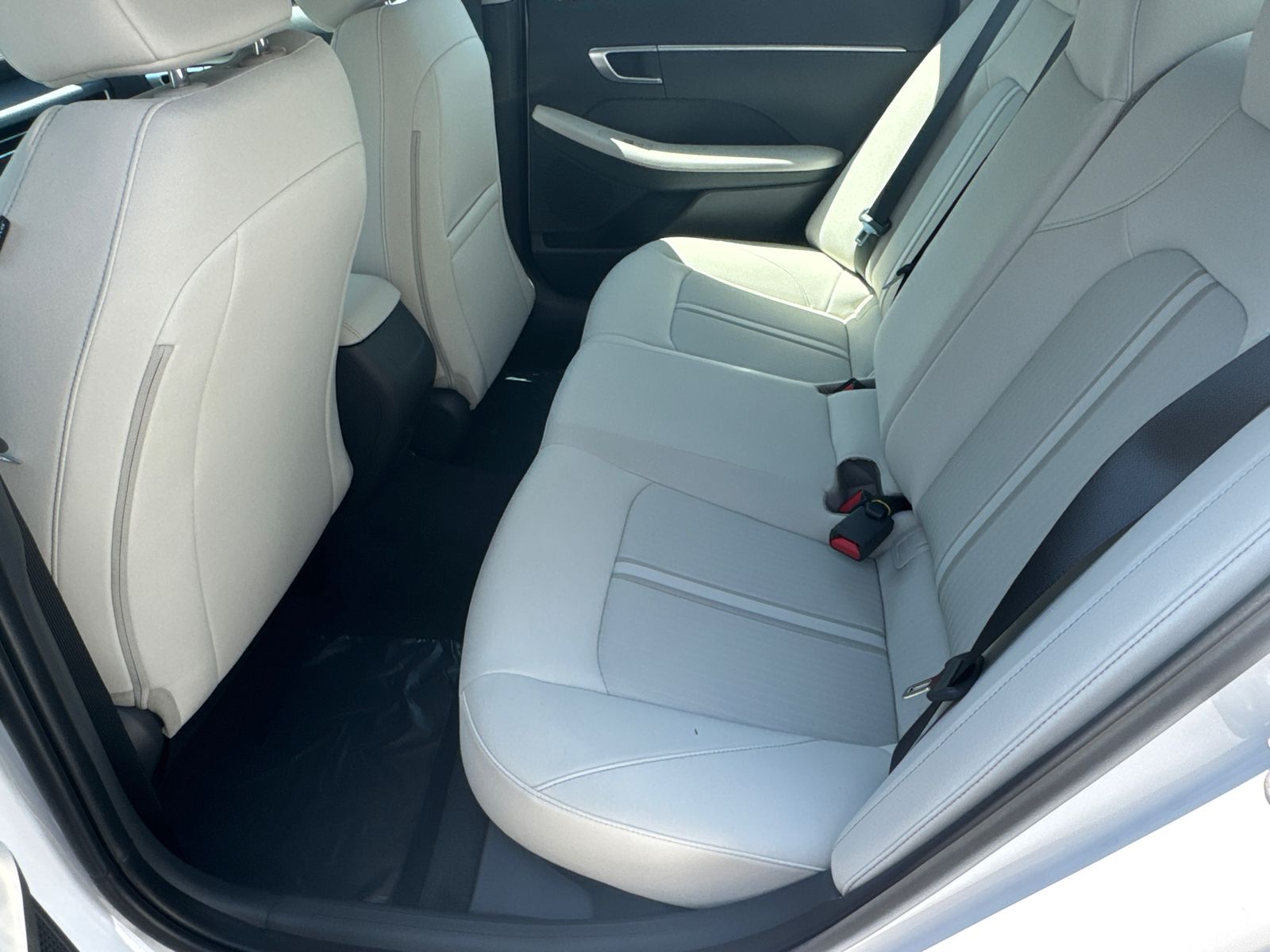 2025 Hyundai Sonata SE photo 17