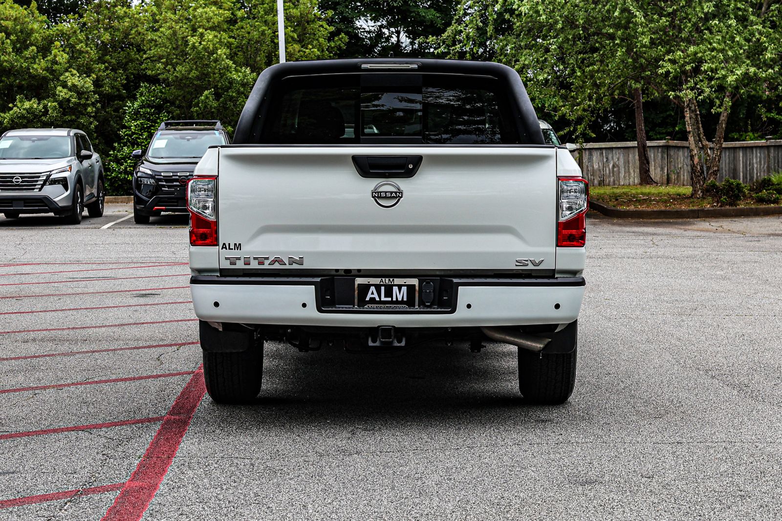 Used 2024 White Nissan SV image 10