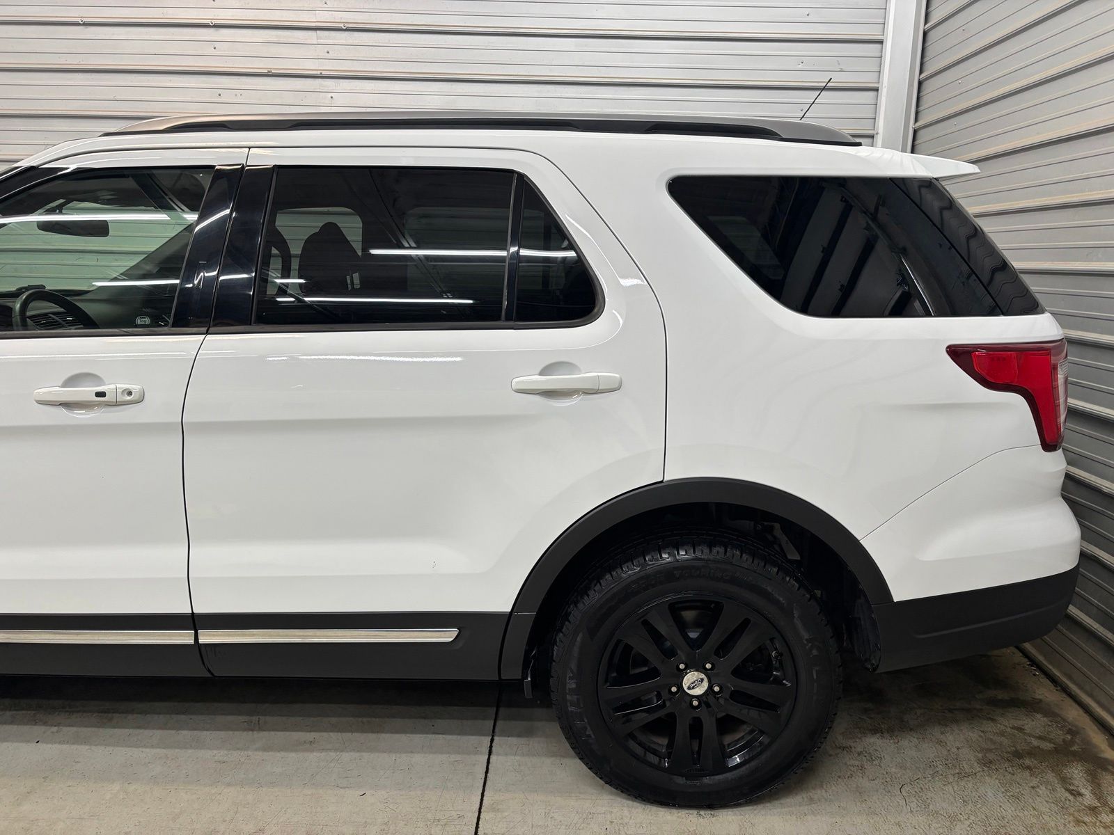 Photo 5 of 2019 Ford Explorer XLT