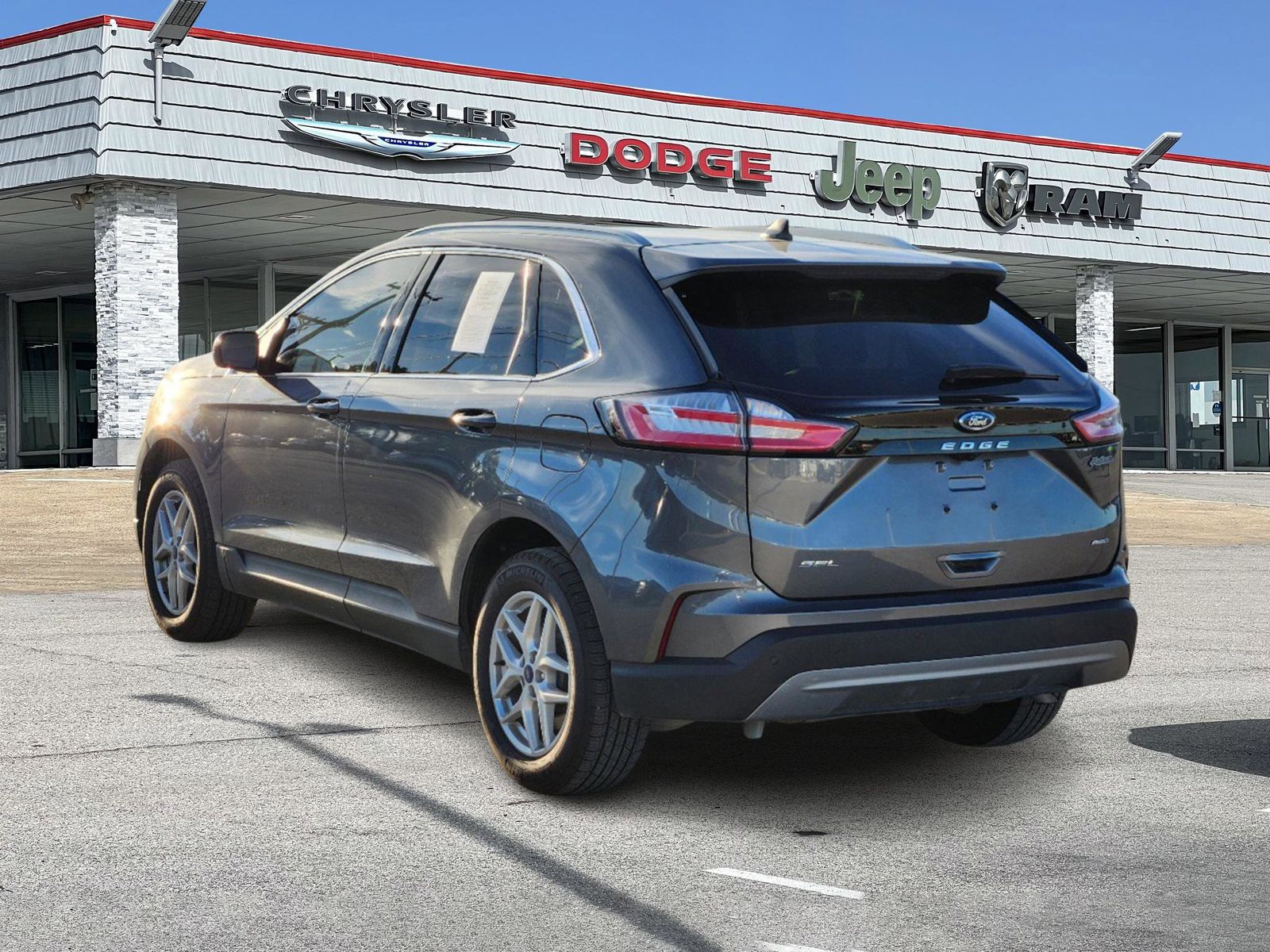 2022 Ford Edge SEL 4