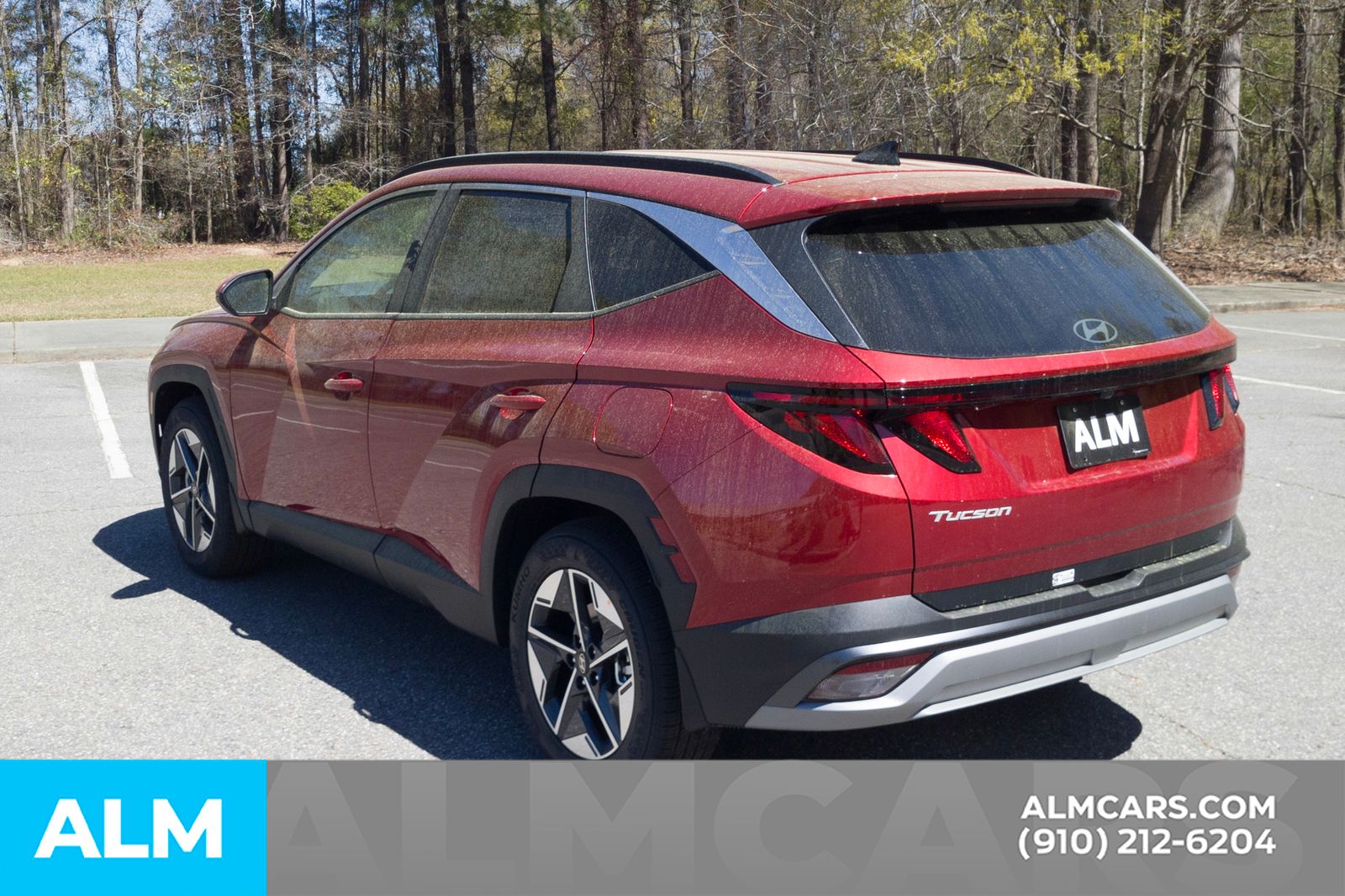 Used 2025 Red Hyundai SEL image 9