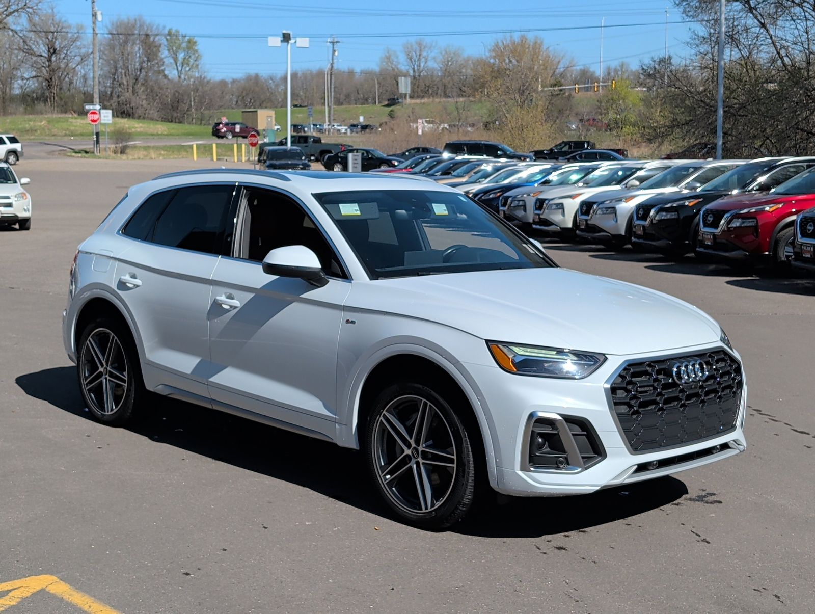 Glacier White 2021 Audi Q5 Hybrid Plug-in e quattro Premium Plus 55 TFSI AWD SUV / Crossover All-Wheel Drive 7-Speed Automatic