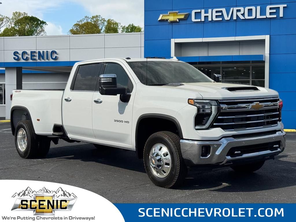 Summit White 2026 Chevrolet Silverado 3500HD LTZ Crew Cab 4WD Pickup Truck Four-Wheel Drive Automatic