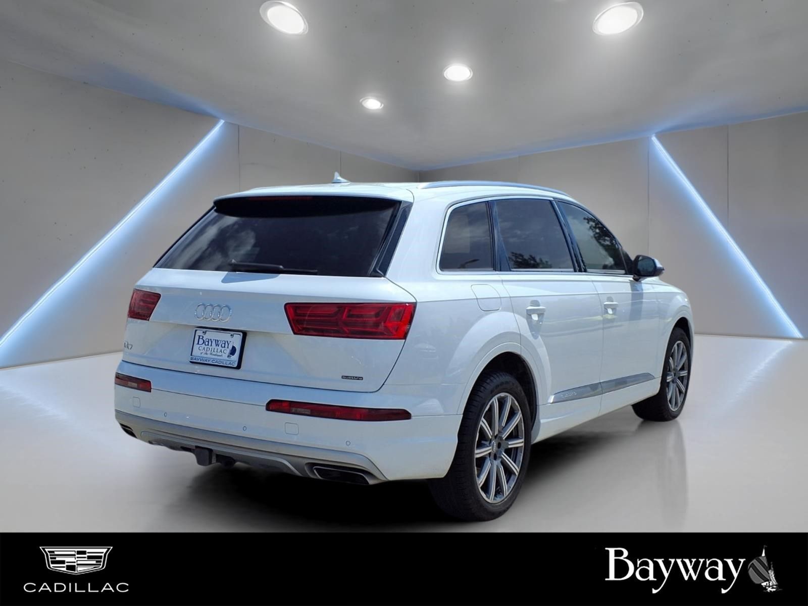2019 Audi Q7 45 Premium Plus White at Ultimate Motorsports
