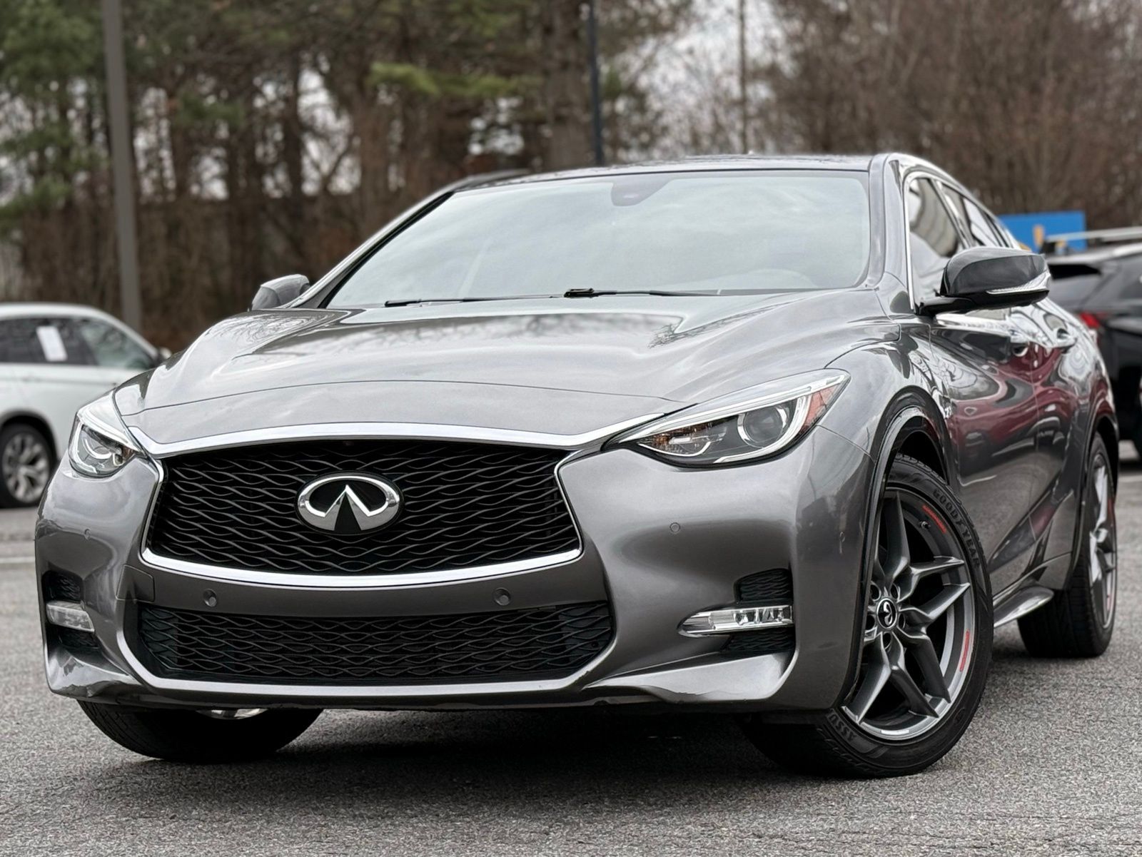 2018 INFINITI QX30 Sport FWD