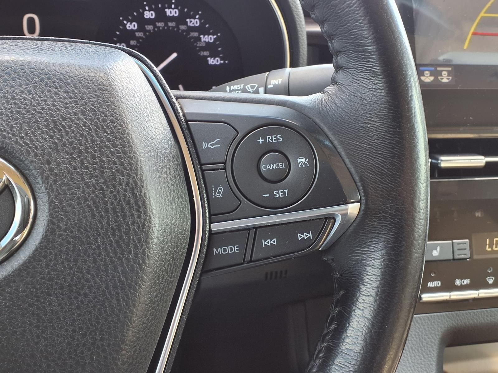 2019 Toyota Avalon XLE Beige at Community Toyota