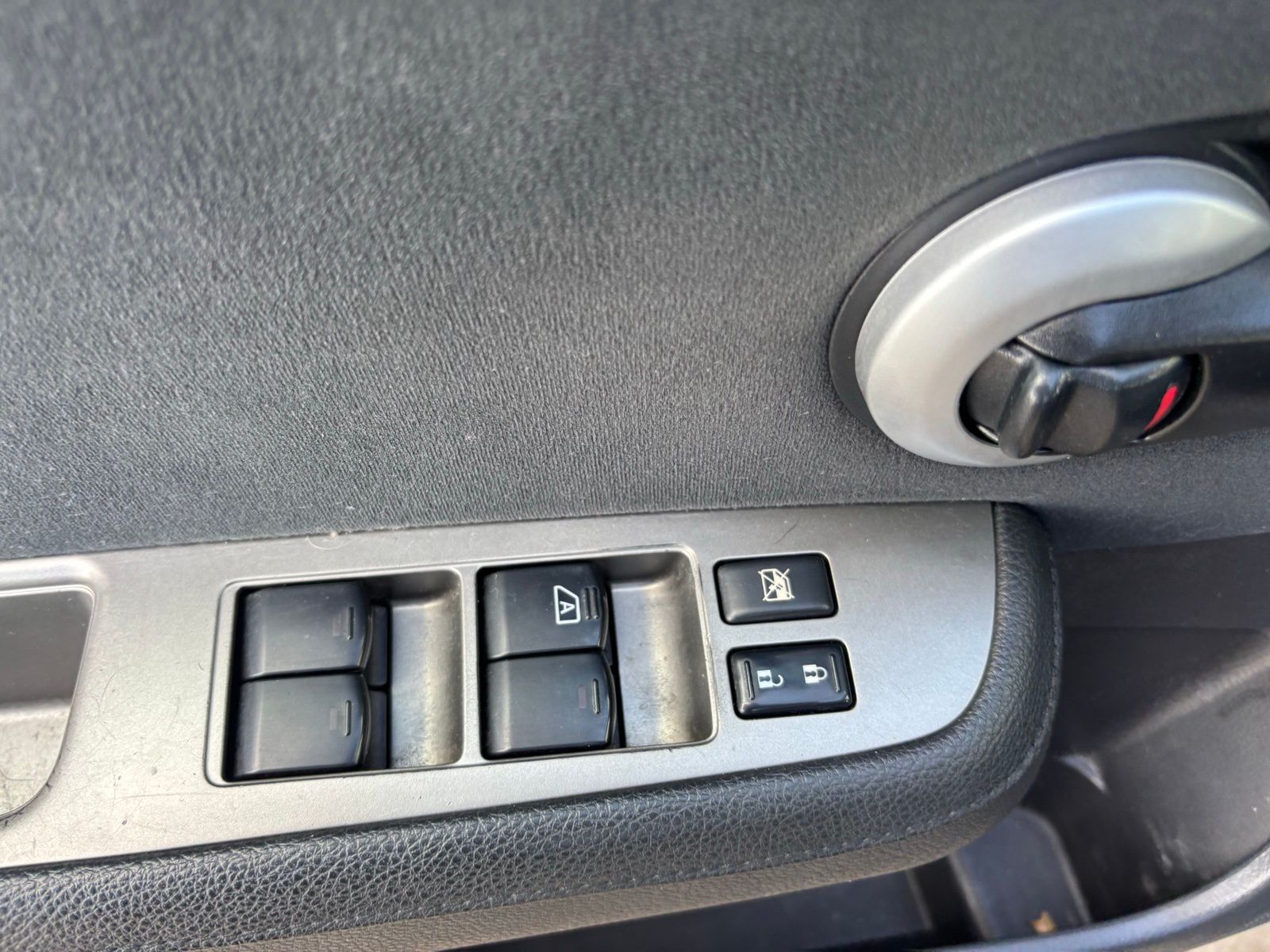 Used Car 2011 Nissan Versa  1.8 S For Sale Under $10,000 In Austin, Texas