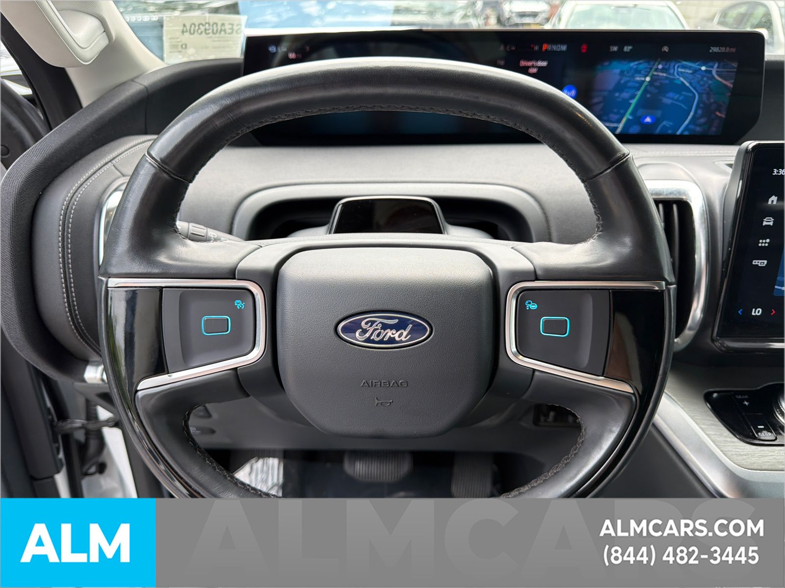 Used 2025 White Ford Platinum image 30
