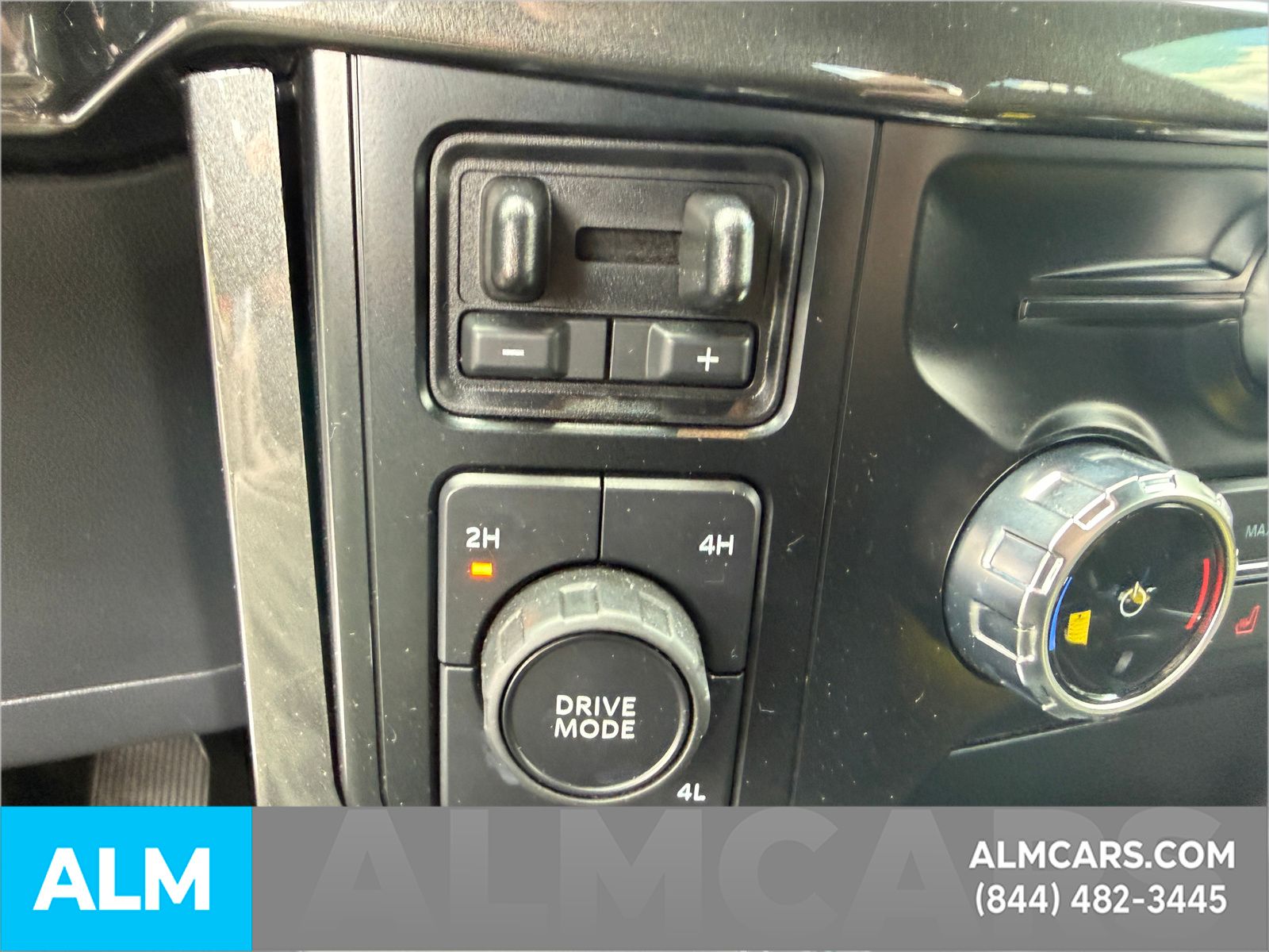 Used 2023 White Ford XLT image 26