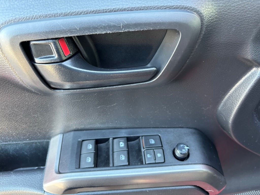 Used Car 2022 Toyota Tacoma  For Sale Under $30,000 In Austin, Texas