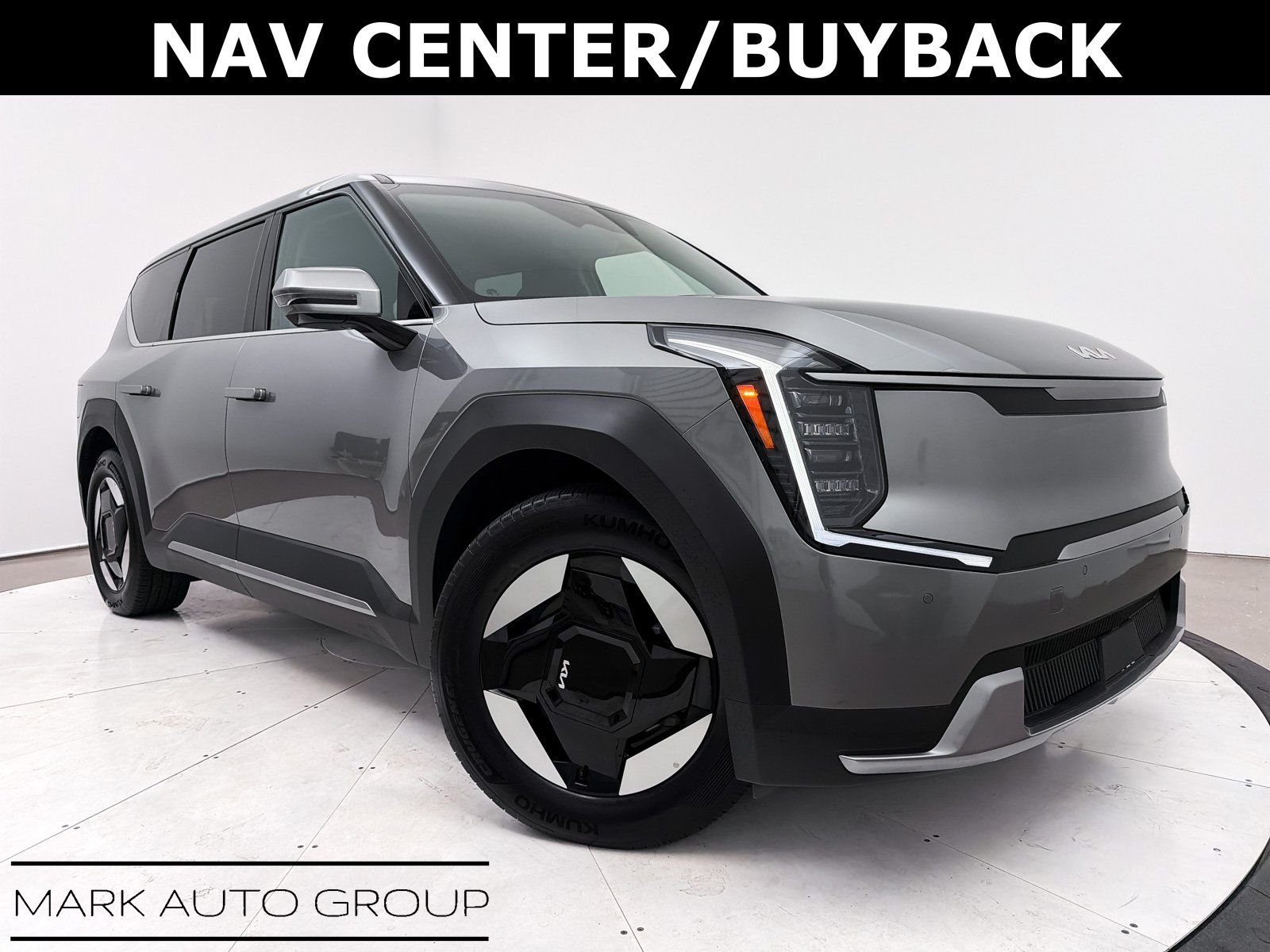 2024 Kia EV9 Light Long Range