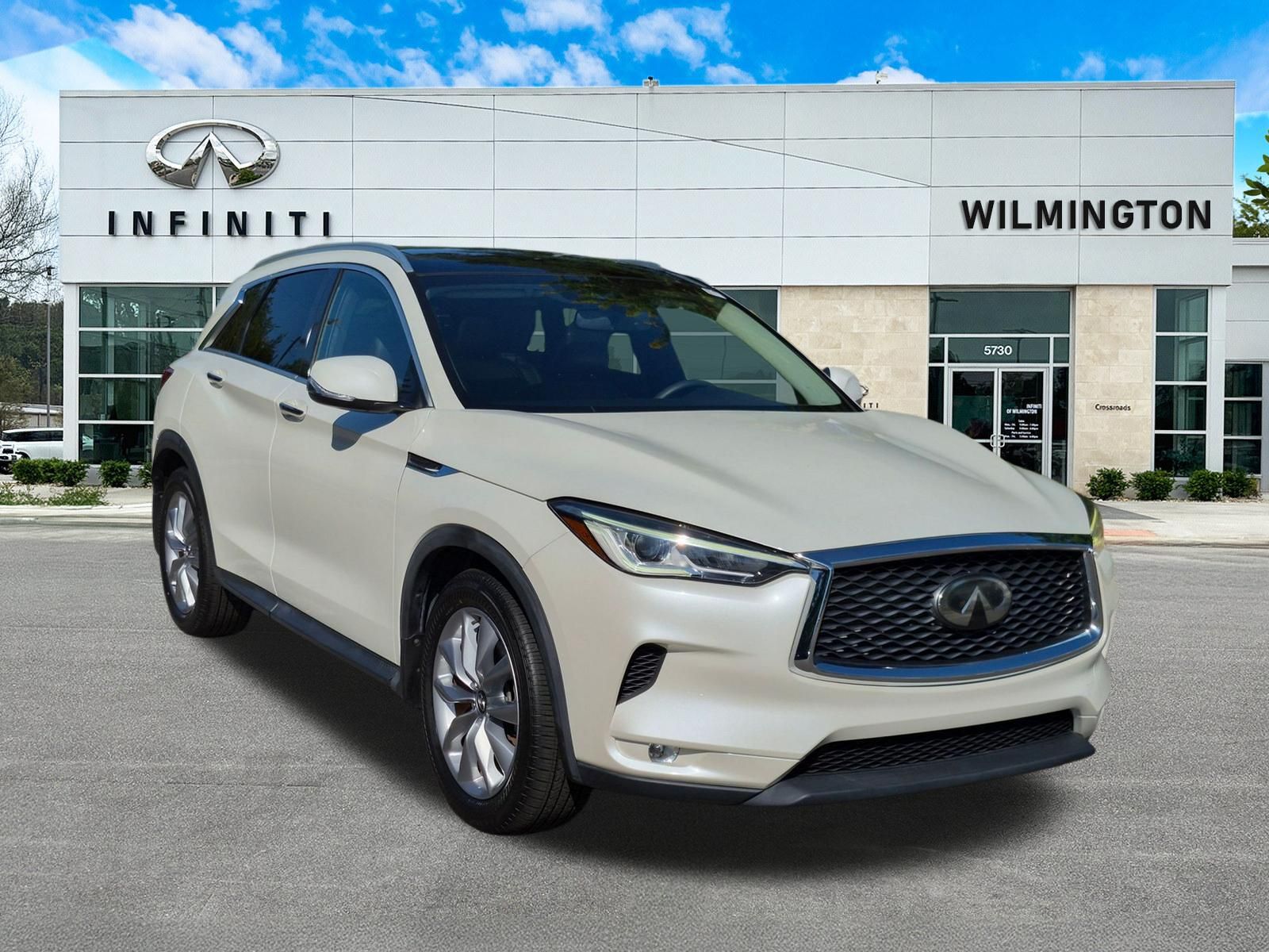 Majestic White 2021 INFINITI QX50 SUV / Crossover Front-Wheel Drive Continuously Variable Transmission