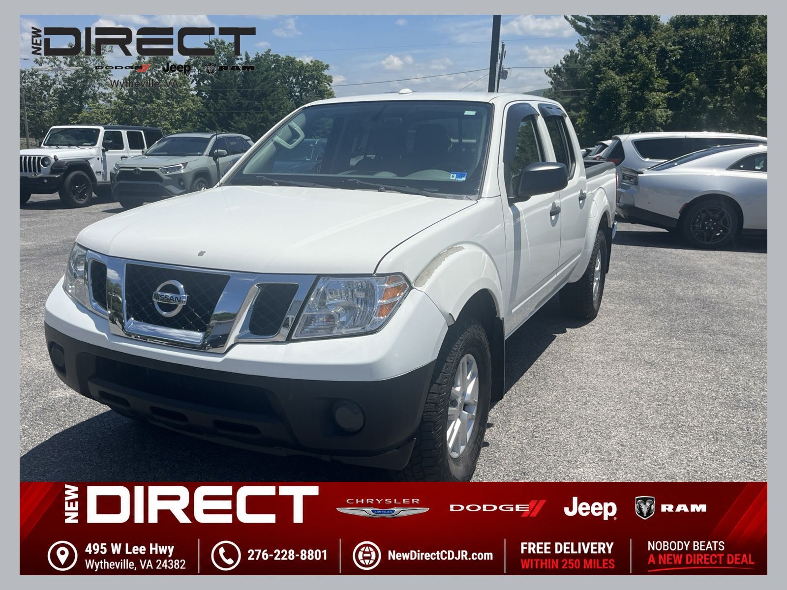 Glacier White 2017 Nissan Frontier Pickup Truck Four-Wheel Drive 5-Speed Automatic Overdrive