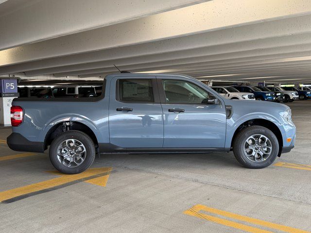 New 2026 Azure Gray Metallic Tri-Coat Ford XLT image 6