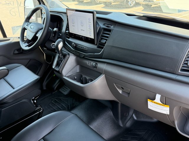 New 2027 Oxford White Ford XL image 6