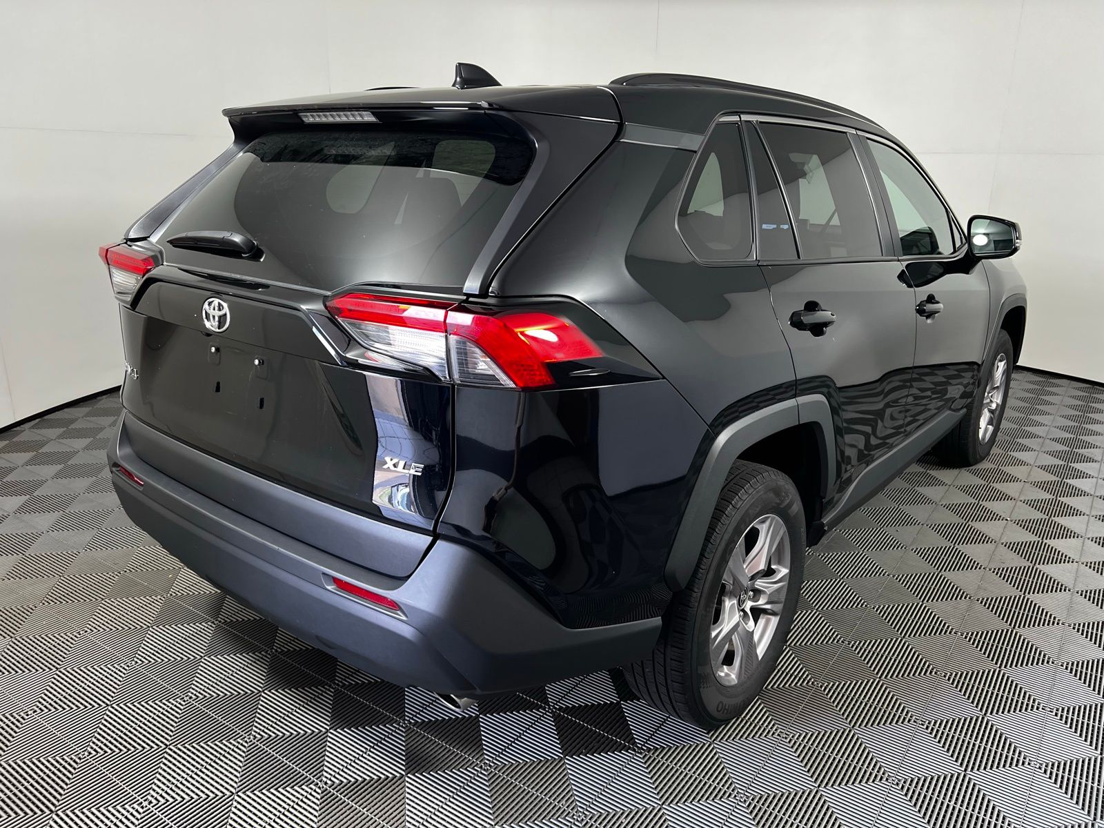 Thumbnail: 2024 Toyota RAV4 - 5