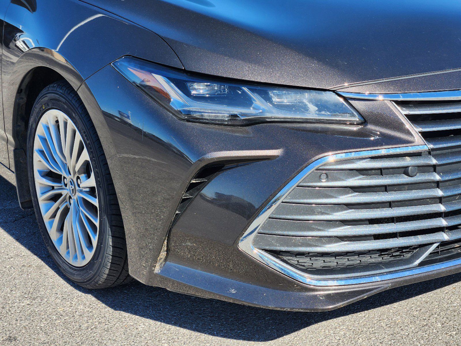 2019 Toyota Avalon Limited 9