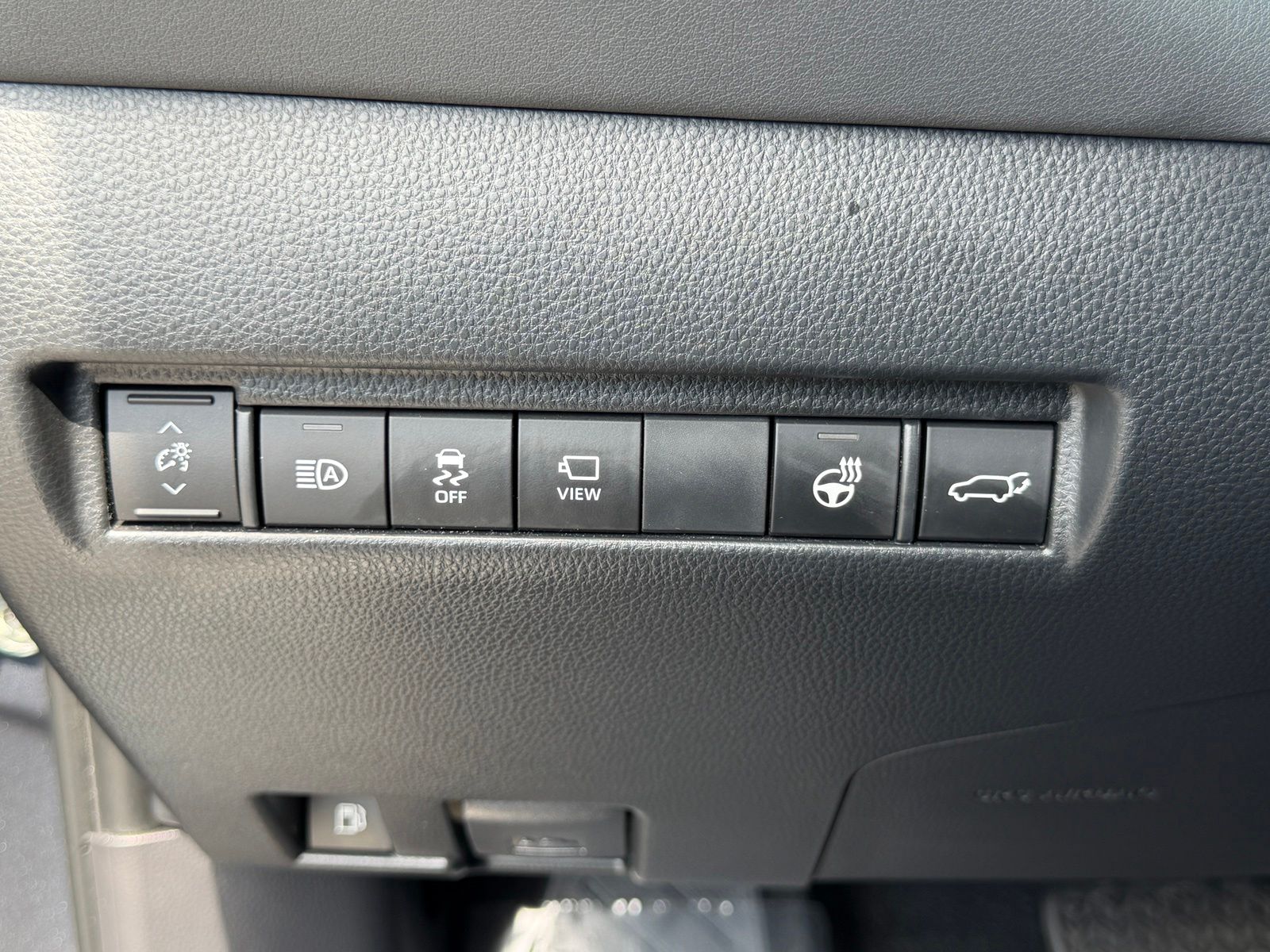 Used 2024 Coastal Gray Metallic Toyota Limited image 32