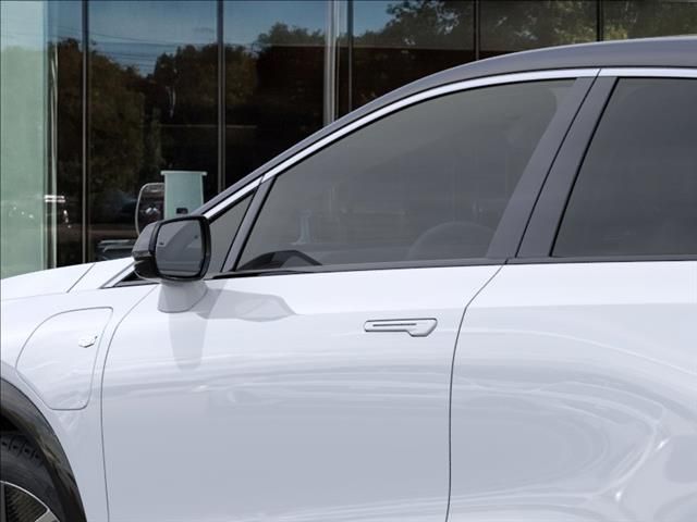 2026 Cadillac OPTIQ Luxury - 11