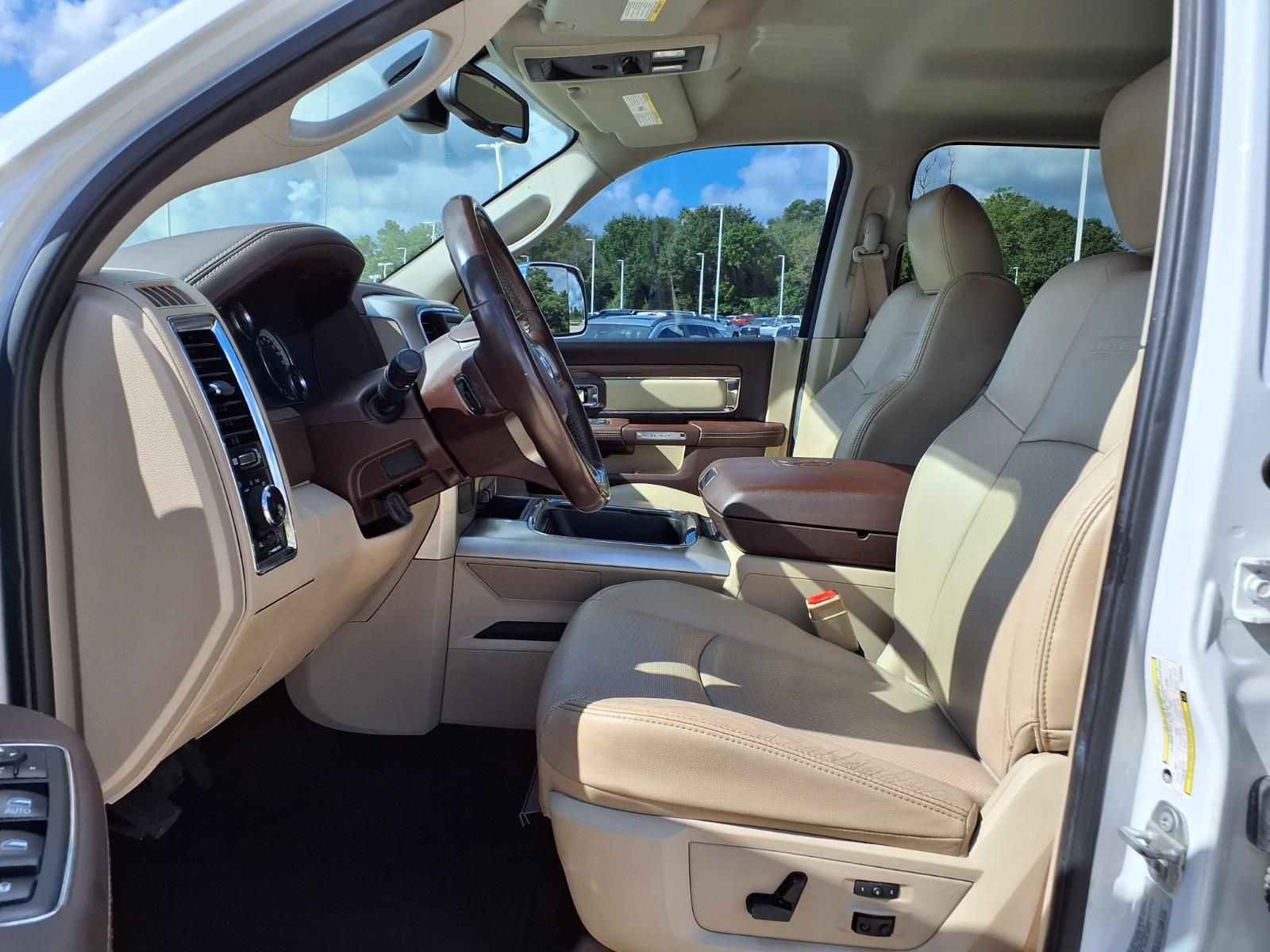 2017 Ram 2500 Laramie White at Bravo Nissan