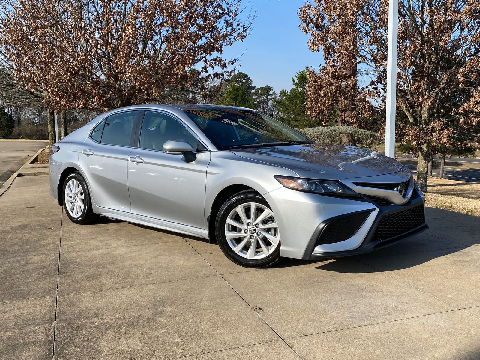 2023 Toyota Camry SE FWD