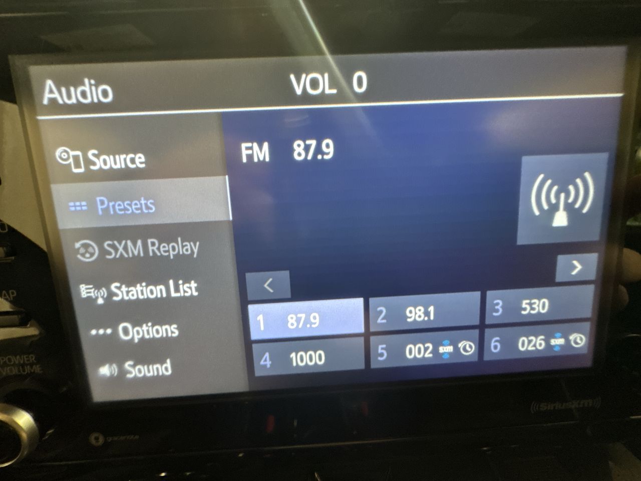2022 Toyota Corolla SE photo 19