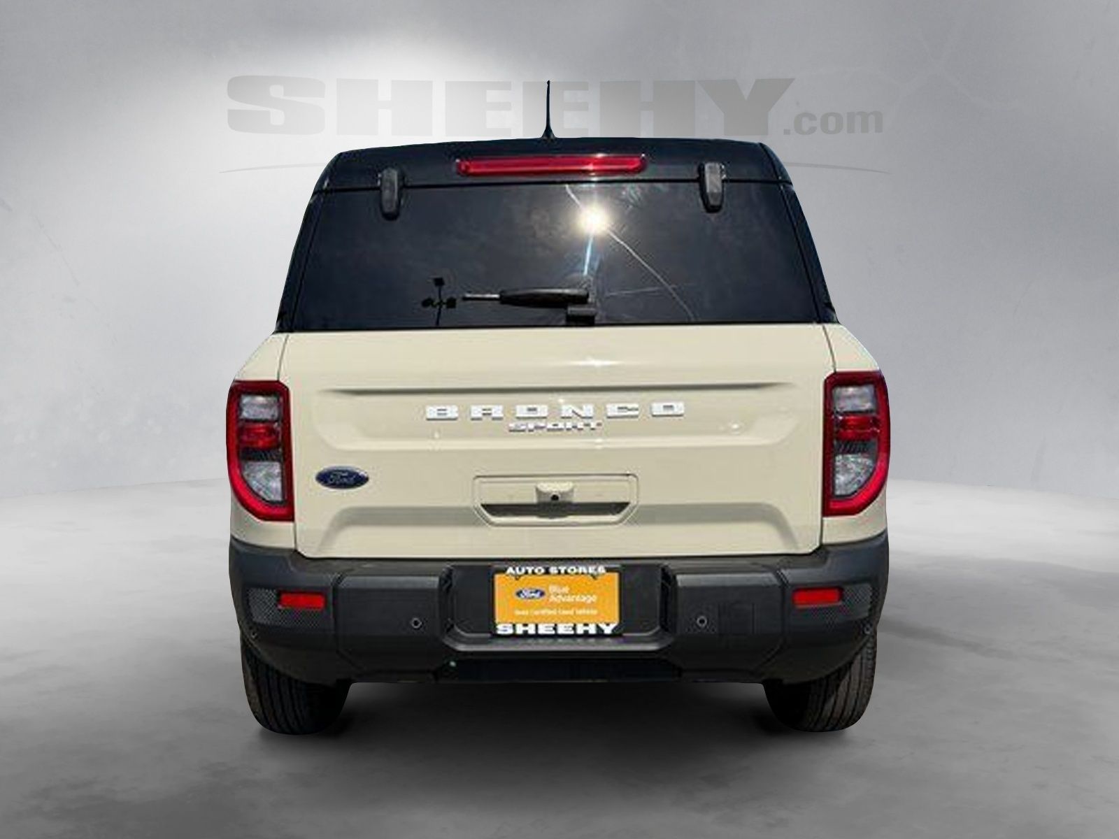 Certified Used 2025 Desert Sand Ford Outer Banks image 13