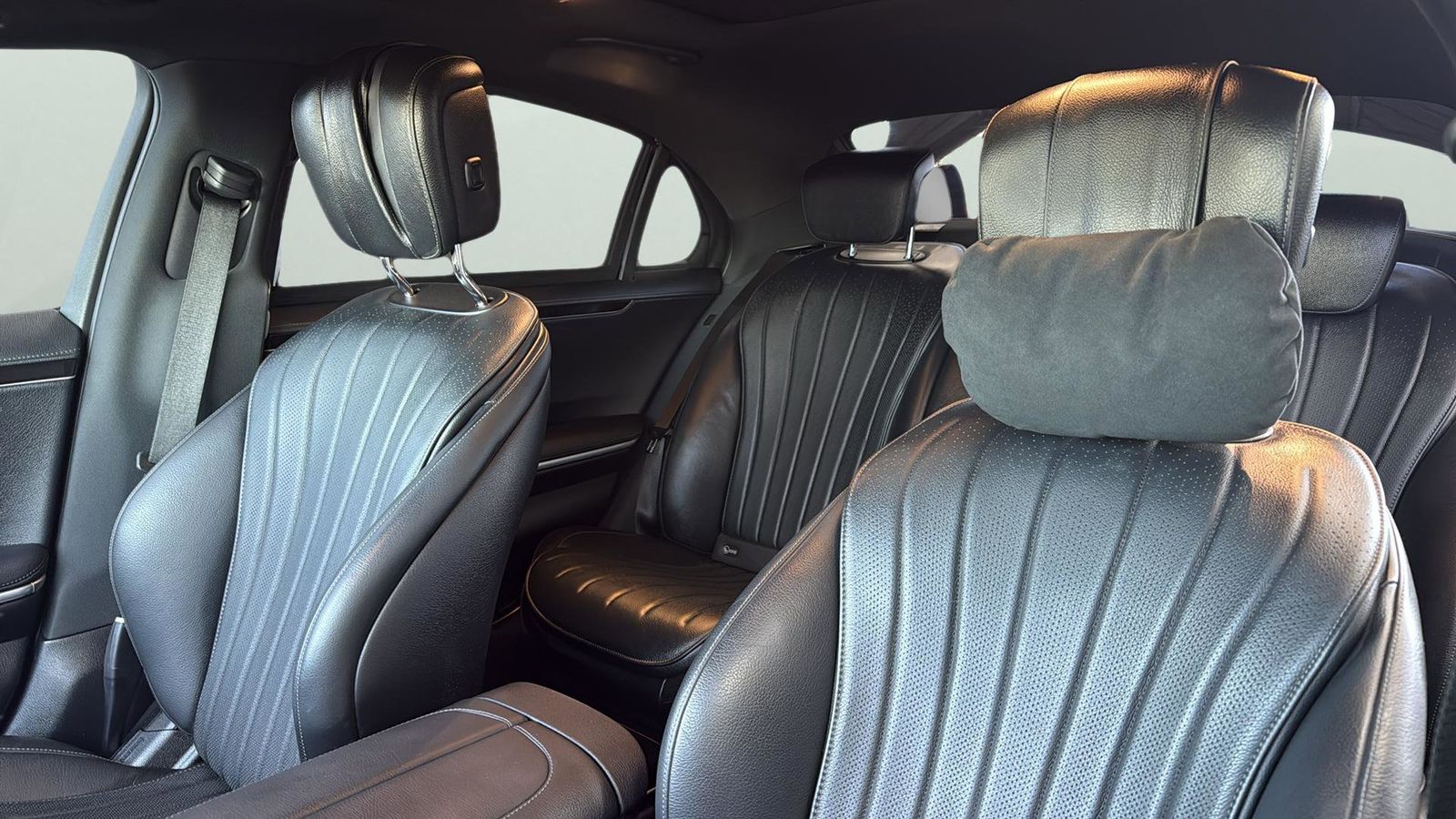 Used Car 2023 Mercedes-benz S-class  S 500 For Sale Under $70,000 In Austin, Texas