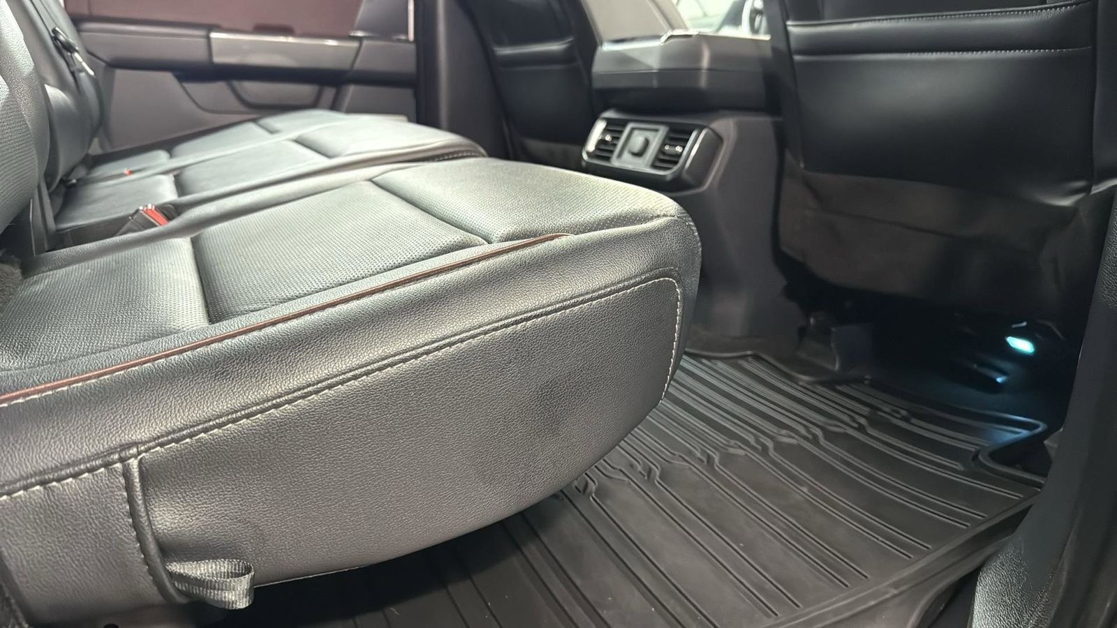 Used Car 2022 Ford F-150  Lariat For Sale Under $40,000 In Austin, Texas