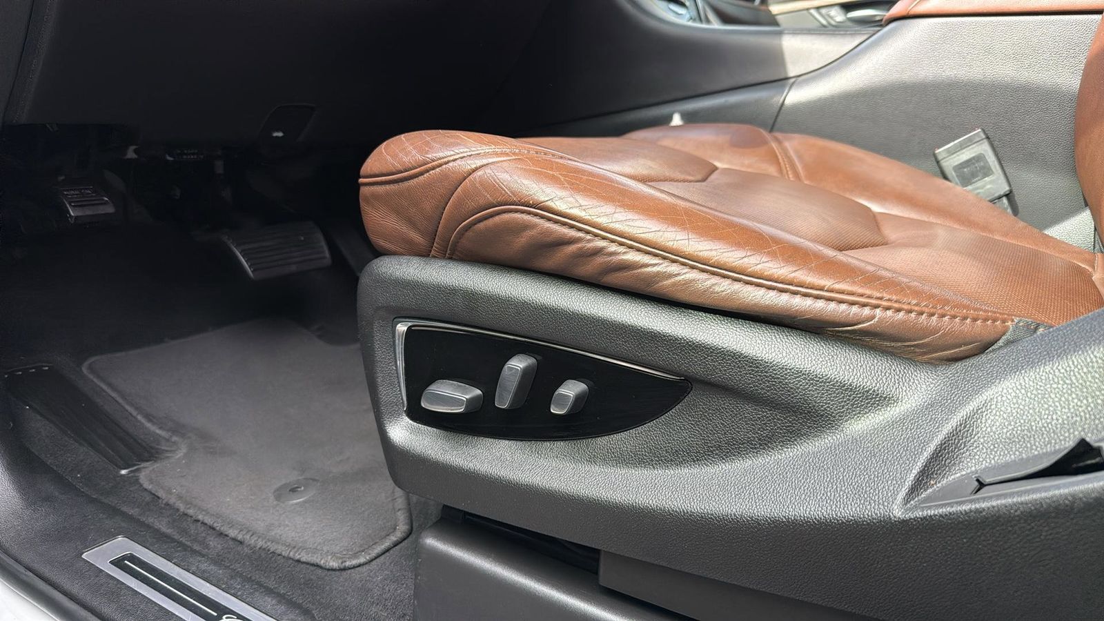 Used Car 2018 Cadillac Escalade  Luxury For Sale Under $35,000 In Austin, Texas