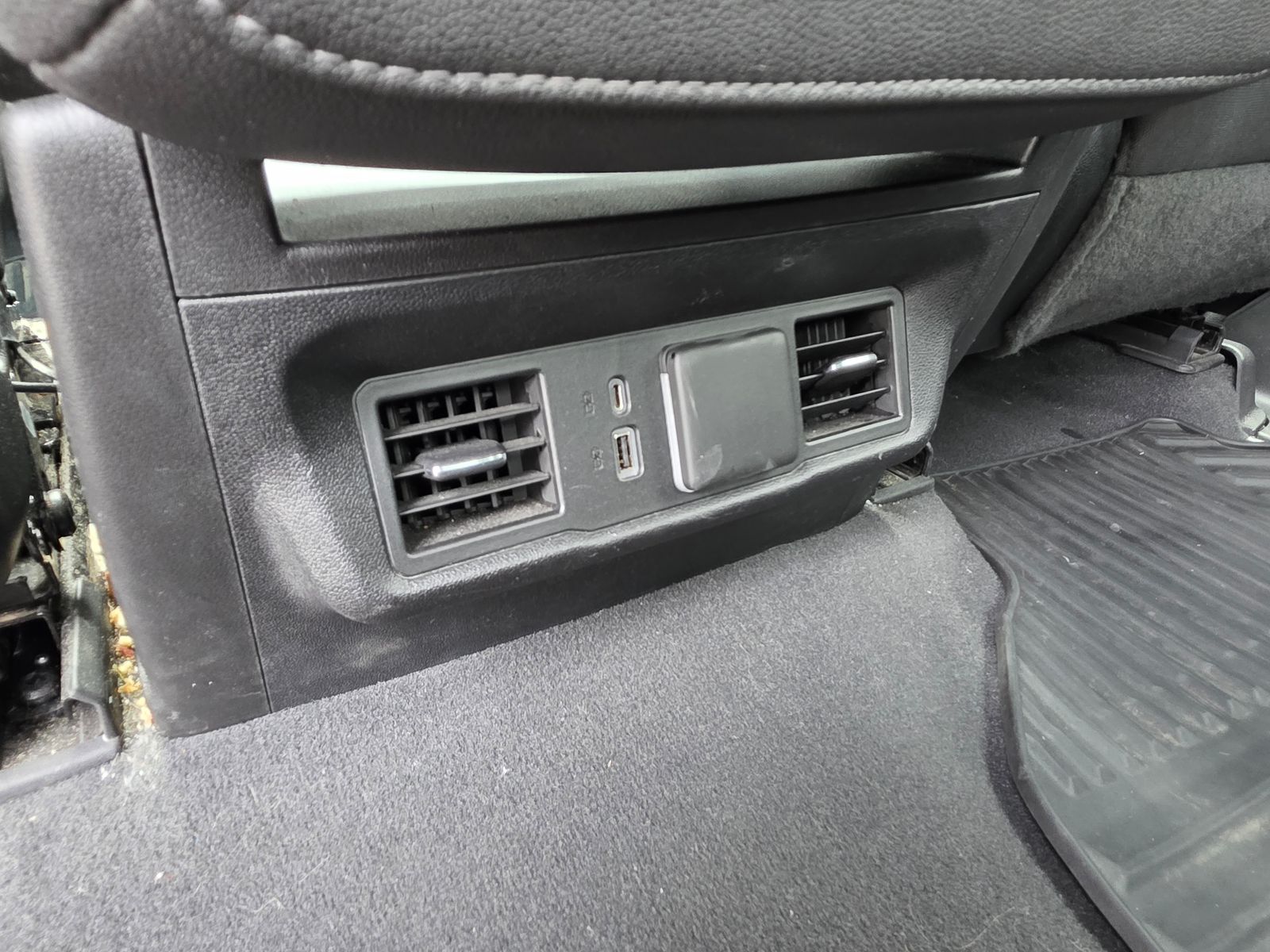 Used 2023 Black GMC Elevation image 31